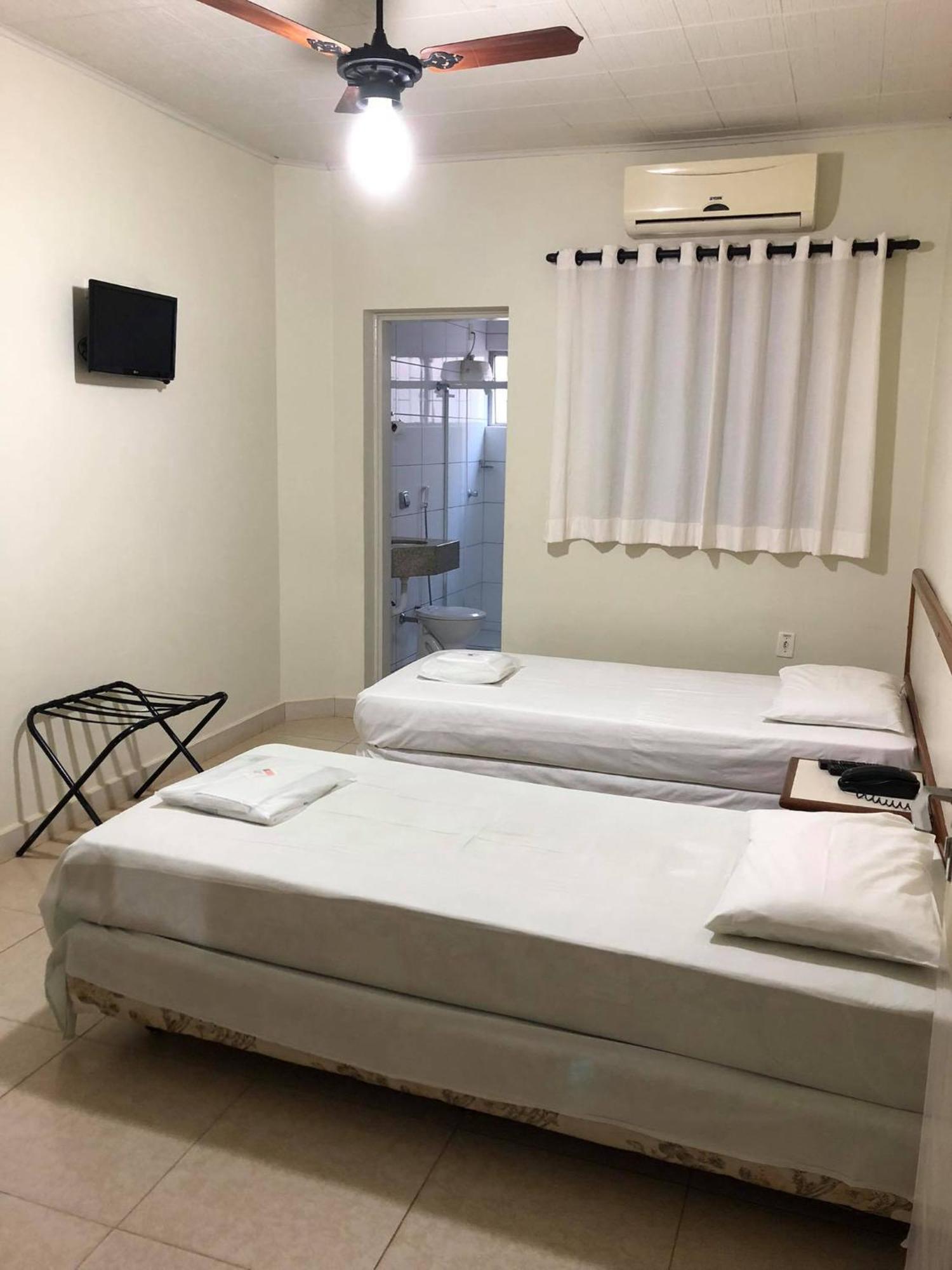 Regio Plaza Hotel أورينهوس المظهر الخارجي الصورة